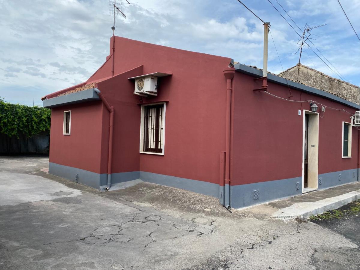 Casa Vacanze da NONNA SANTA Villa Fiumefreddo di Sicilia Exterior foto